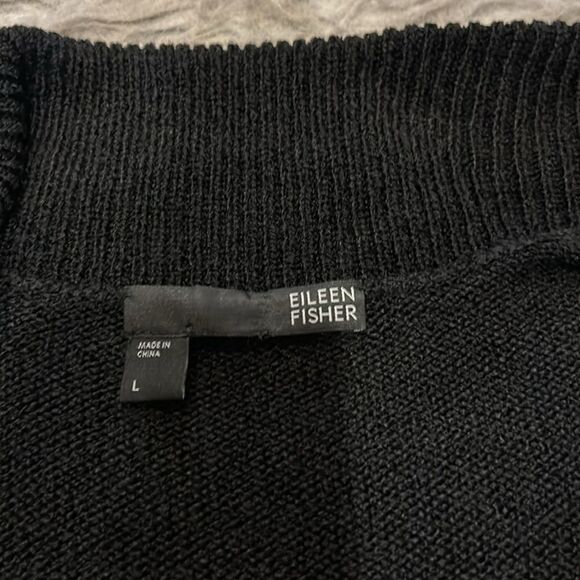 Eileen Fisher classic black silk blend button front flowy cardigan - Picture 2 of 5